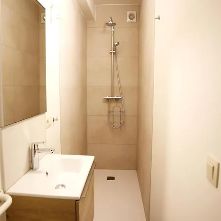 Lägenhet Attic In By The