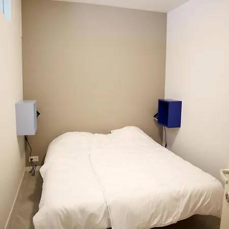 아파트 Attic In By The 니우포르트